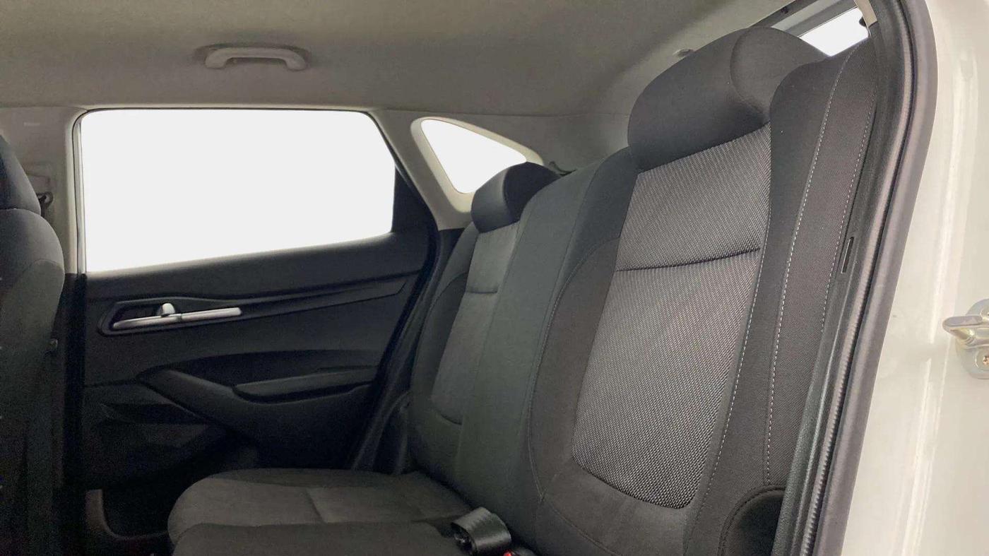 2022 KIA SELTOS HTK 1.5 PETROL, Petrol, Manual, 30,597 km, Right Side Rear Door Cabin