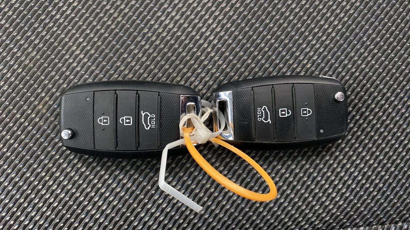2022 KIA SELTOS HTK 1.5 PETROL, Petrol, Manual, 30,597 km, Key Close Up