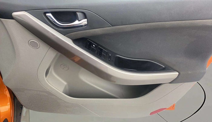 2019 Tata NEXON XZA PLUS PETROL, Petrol, Automatic, 42,511 km, Driver Side Door Panels Control
