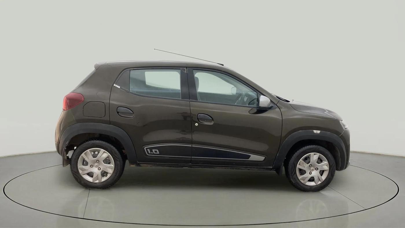 2021 Renault Kwid RXT 1.0 AMT (O), Petrol, Automatic, 31,614 km, Right Side