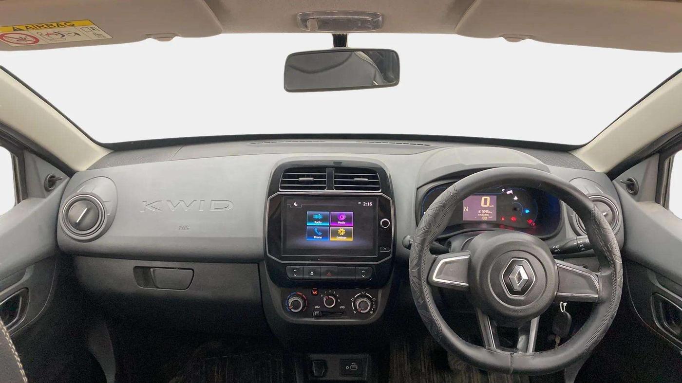 2021 Renault Kwid RXT 1.0 AMT (O), Petrol, Automatic, 31,614 km, Dashboard