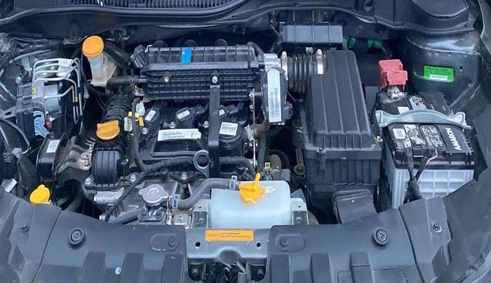 2024 Tata ALTROZ XZ PETROL, Petrol, Manual, 9,196 km, Open Bonet