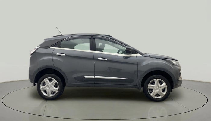 2020 Tata NEXON XM PETROL, Petrol, Manual, 33,914 km, Right Side View