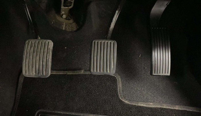 2019 Hyundai NEW SANTRO MAGNA, Petrol, Manual, 43,090 km, Pedals