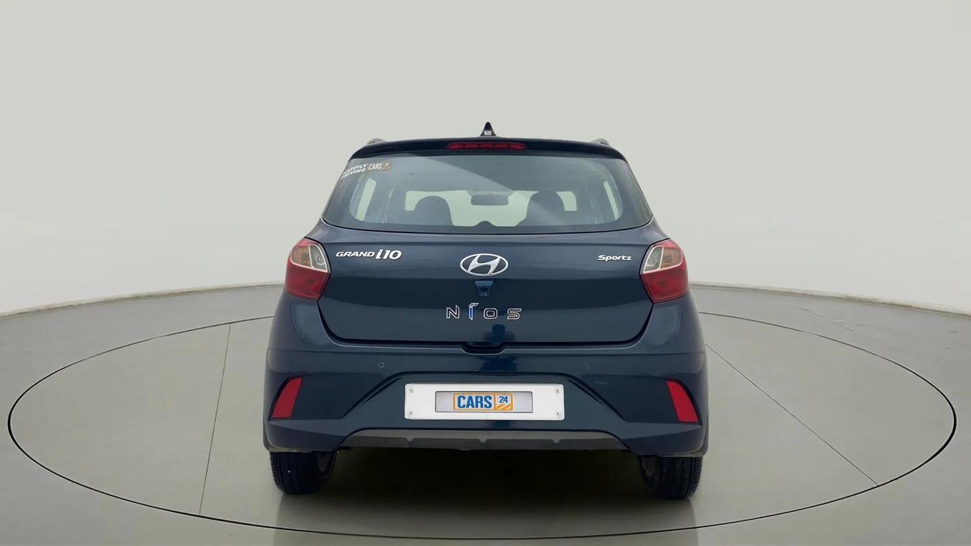2020 Hyundai GRAND I10 NIOS SPORTZ 1.2 KAPPA VTVT DUAL TONE, Petrol, Manual, 15,138 km, Back/Rear