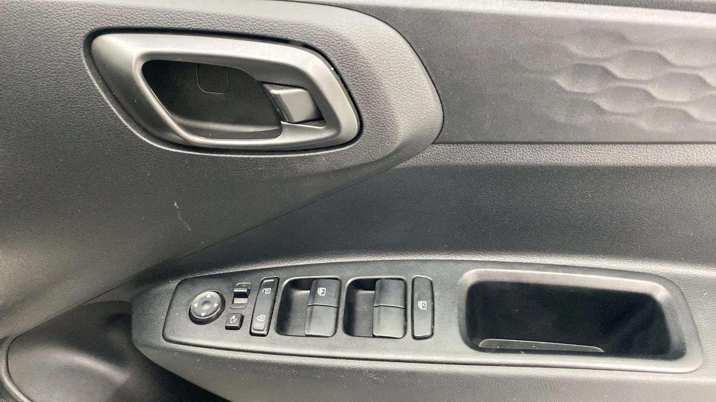 2020 Hyundai GRAND I10 NIOS SPORTZ 1.2 KAPPA VTVT DUAL TONE, Petrol, Manual, 15,138 km, Driver Side Door Panels Control