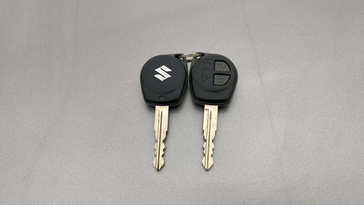 2021 Maruti Baleno DELTA PETROL 1.2, Petrol, Manual, 22,653 km, Key Close Up
