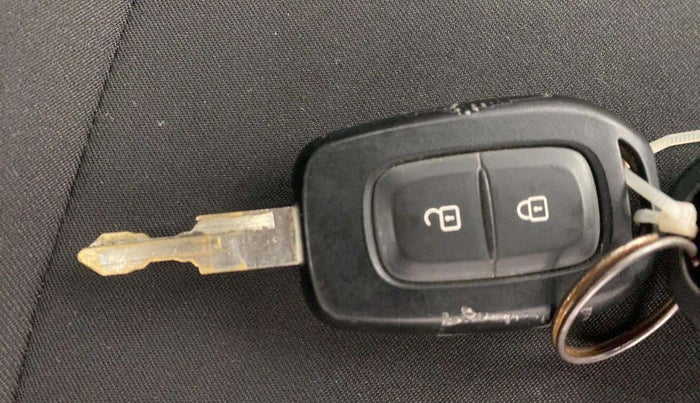2019 Renault Kwid CLIMBER 1.0 (O), Petrol, Manual, 18,294 km, Key Close Up