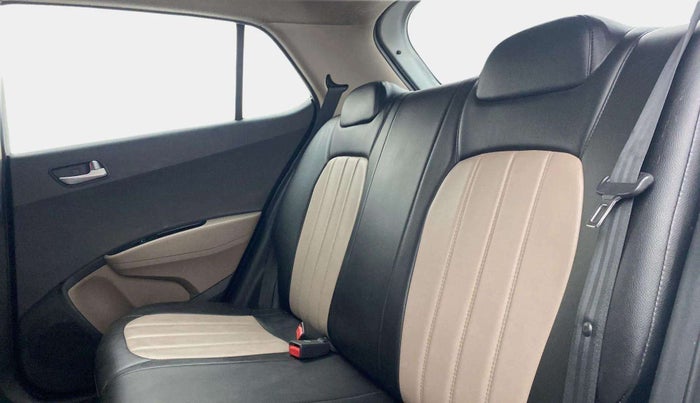 2018 Hyundai Grand i10 SPORTZ AT 1.2 KAPPA VTVT, Petrol, Automatic, 64,782 km, Right Side Rear Door Cabin