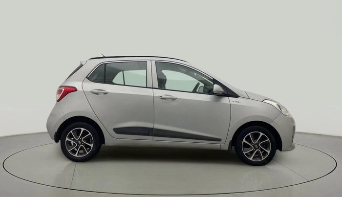 2018 Hyundai Grand i10 SPORTZ AT 1.2 KAPPA VTVT, Petrol, Automatic, 64,782 km, Right Side View