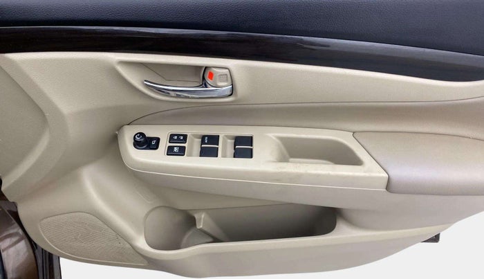 2017 Maruti Ciaz ZXI, Petrol, Manual, 29,340 km, Driver Side Door Panels Control