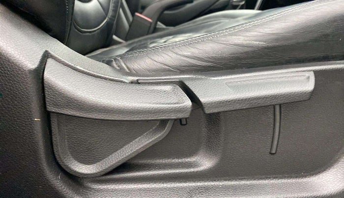 2020 KIA SELTOS HTK PLUS 1.5, Petrol, Manual, 54,486 km, Driver Side Adjustment Panel