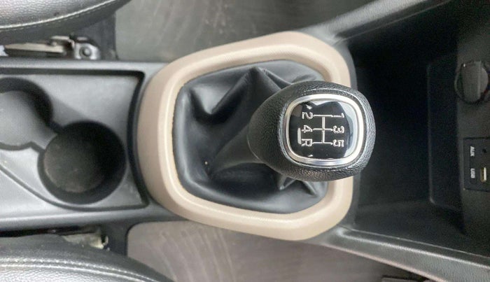 2018 Hyundai Grand i10 SPORTZ 1.2 KAPPA VTVT, Petrol, Manual, 17,342 km, Gear Lever