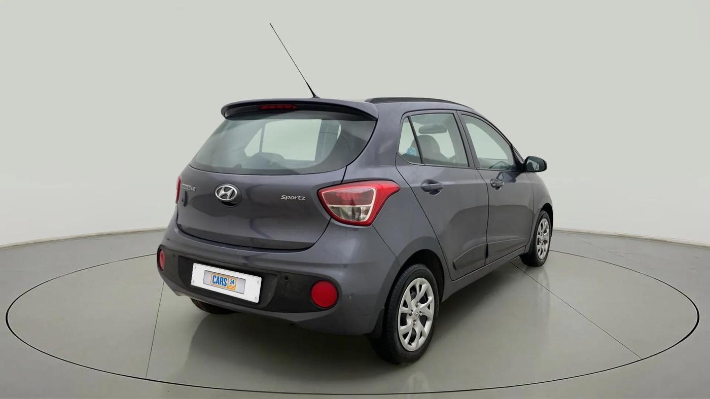2018 Hyundai Grand i10 SPORTZ 1.2 KAPPA VTVT, Petrol, Manual, 17,342 km, Right Back Diagonal