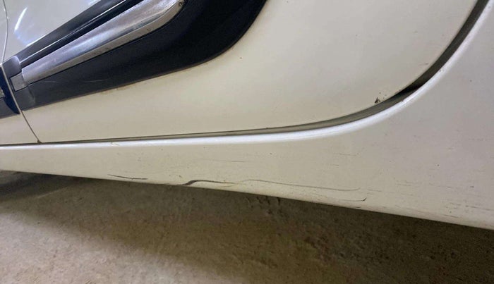 2020 Maruti Baleno ZETA PETROL 1.2, Petrol, Manual, 16,501 km, Left running board - Paint has minor damage