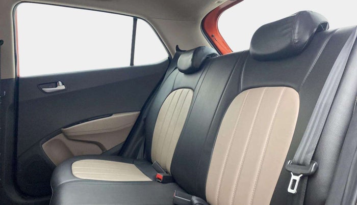 2017 Hyundai Grand i10 ASTA 1.2 KAPPA VTVT, Petrol, Manual, 19,059 km, Right Side Rear Door Cabin