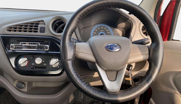 2016 Datsun Redi Go T (O), Petrol, Manual, 93,354 km, Steering Wheel Close Up