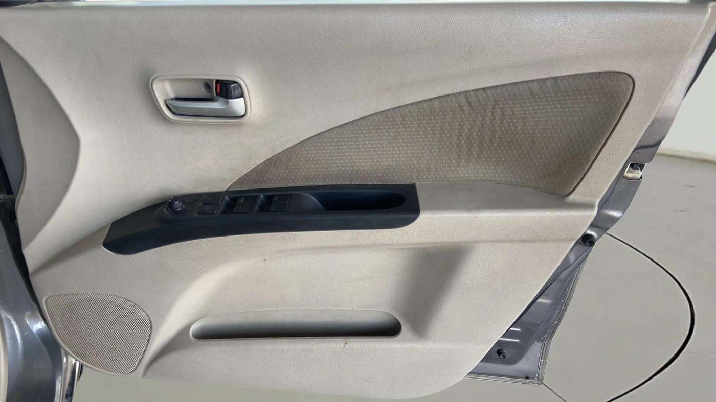 2019 Maruti Celerio ZXI, Petrol, Manual, 54,718 km, Driver Side Door Panels Control