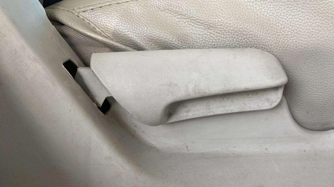 2019 Maruti Celerio ZXI, Petrol, Manual, 54,718 km, Driver Side Adjustment Panel