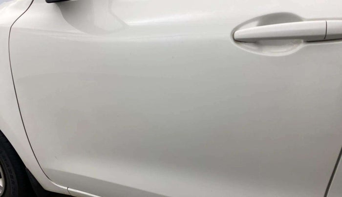 2021 Maruti Dzire VXI, Petrol, Manual, 14,012 km, Front passenger door - Paint minor damage