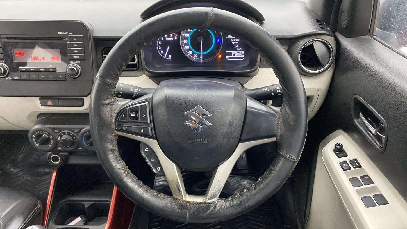 2017 Maruti IGNIS ZETA 1.2 DUAL TONE, Petrol, Manual, 99,932 km, Steering Wheel Close Up