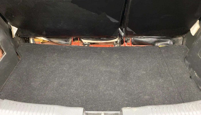 2017 Maruti IGNIS ZETA 1.2 DUAL TONE, Petrol, Manual, 99,932 km, Boot Inside