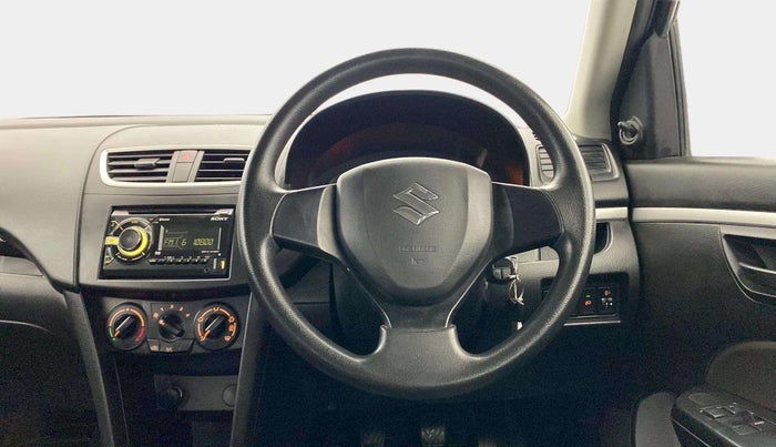 2017 Maruti Swift LXI (O), Petrol, Manual, 30,682 km, Steering Wheel Close Up