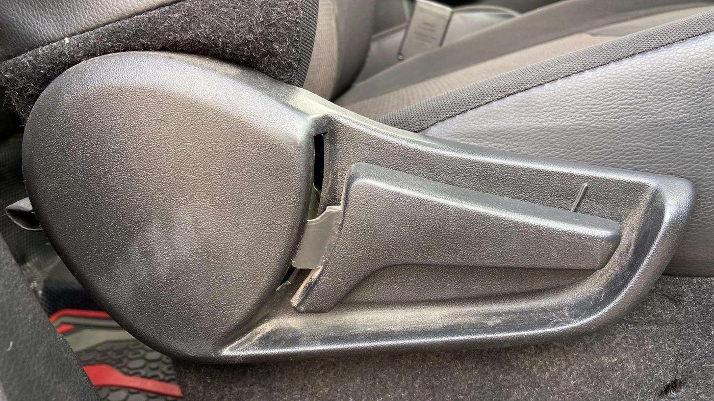 2022 Maruti S PRESSO VXI+, Petrol, Manual, 14,522 km, Driver Side Adjustment Panel