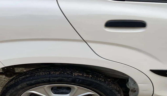 2021 Maruti S PRESSO VXI CNG, CNG, Manual, 58,369 km, Right quarter panel - Slightly dented