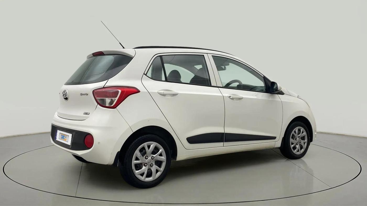 2017 Hyundai Grand i10 ASTA 1.2 KAPPA VTVT, Petrol, Manual, 24,191 km, Right Back Diagonal