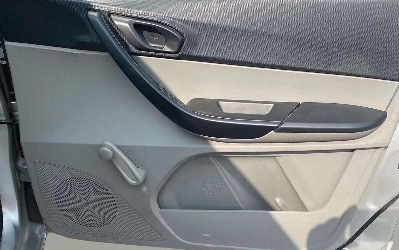2019 Tata Tiago XE PETROL, Petrol, Manual, 26,139 km, Driver Side Door Panels Control
