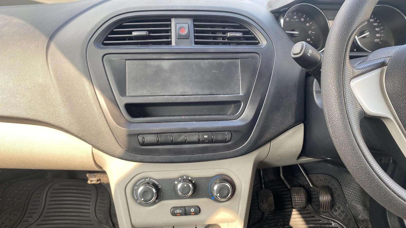 2019 Tata Tiago XE PETROL, Petrol, Manual, 26,139 km, Air Conditioner