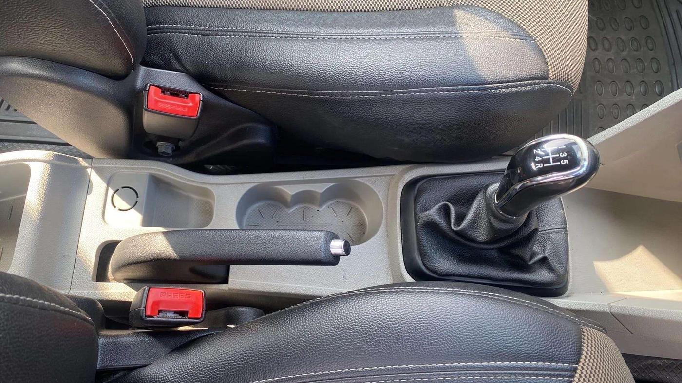 2019 Tata Tiago XE PETROL, Petrol, Manual, 26,139 km, Gear Lever