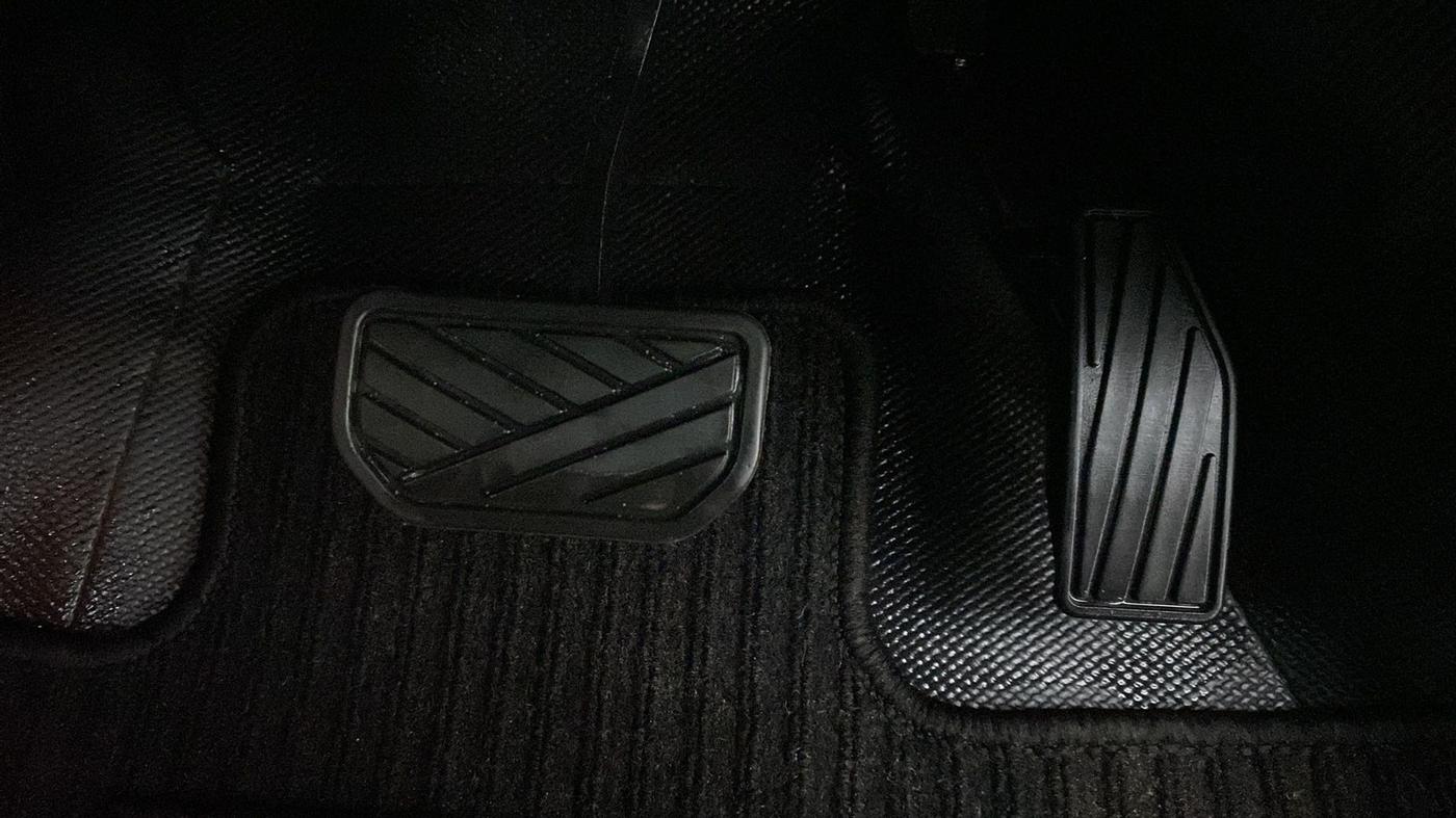2018 Maruti Baleno ALPHA CVT PETROL 1.2, Petrol, Automatic, 34,789 km, Pedals
