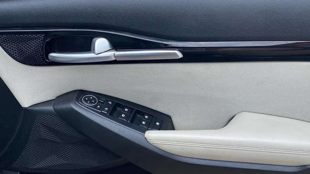 2021 KIA SELTOS HTX 1.5 DIESEL, Diesel, Manual, 83,441 km, Driver Side Door Panels Control