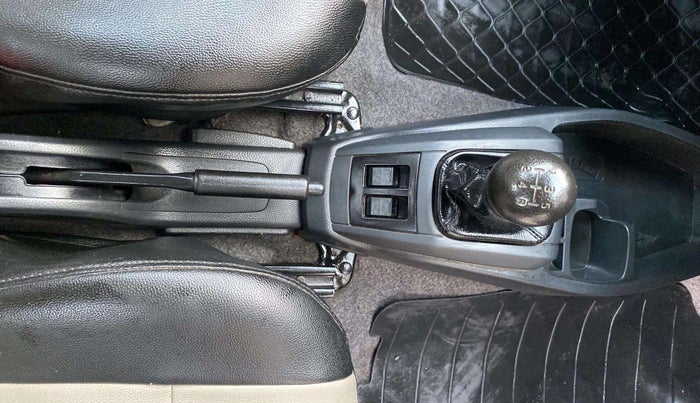 2016 Maruti Alto 800 VXI, Petrol, Manual, 54,364 km, Gear Lever