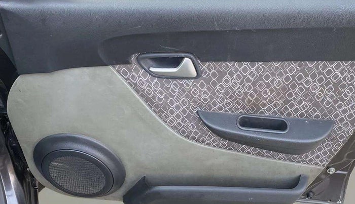 2016 Maruti Alto 800 VXI, Petrol, Manual, 54,364 km, Driver Side Door Panels Control