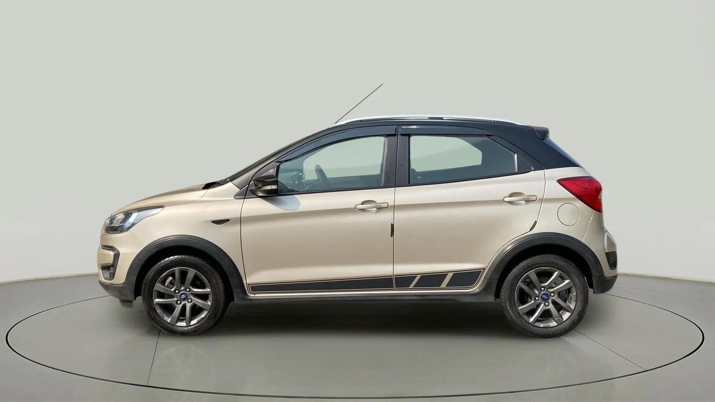 2018 Ford FREESTYLE TITANIUM 1.2 PETROL, Petrol, Manual, 44,661 km, Left Side