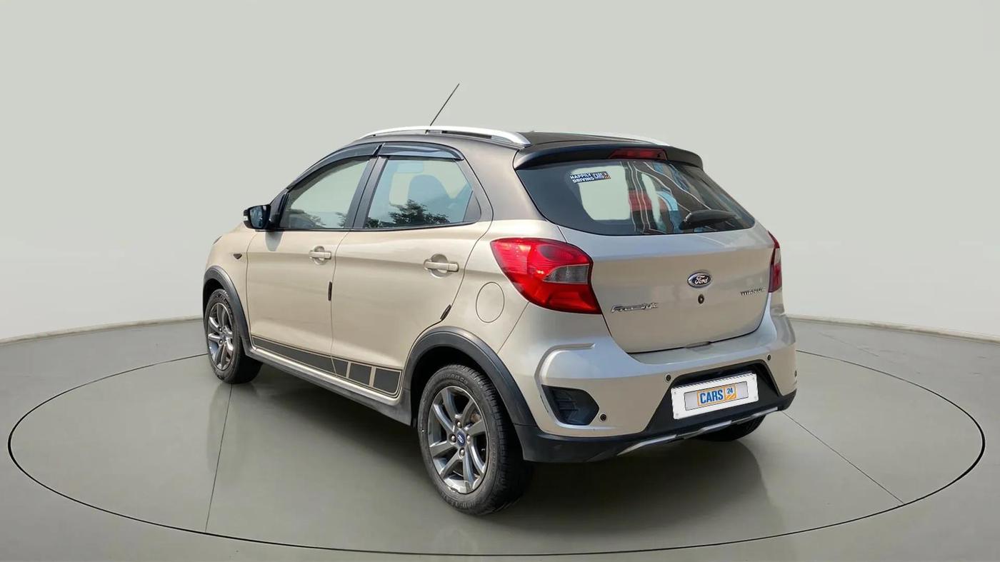 2018 Ford FREESTYLE TITANIUM 1.2 PETROL, Petrol, Manual, 44,661 km, Left Back Diagonal