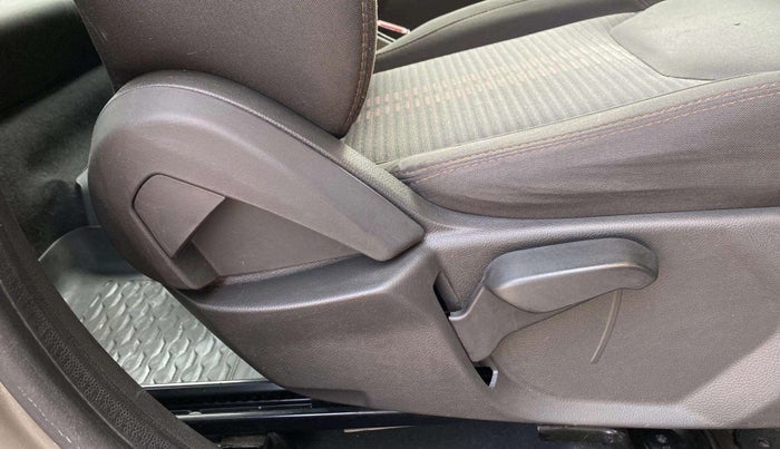 2018 Ford FREESTYLE TITANIUM 1.2 PETROL, Petrol, Manual, 44,661 km, Driver Side Adjustment Panel