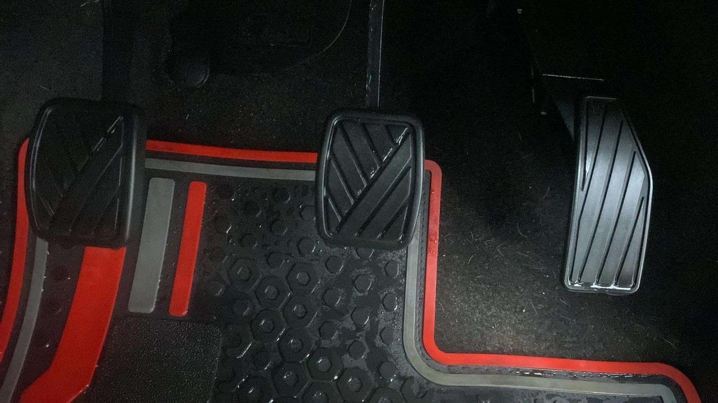 2023 Maruti S PRESSO VXI+, Petrol, Manual, 4,197 km, Pedals