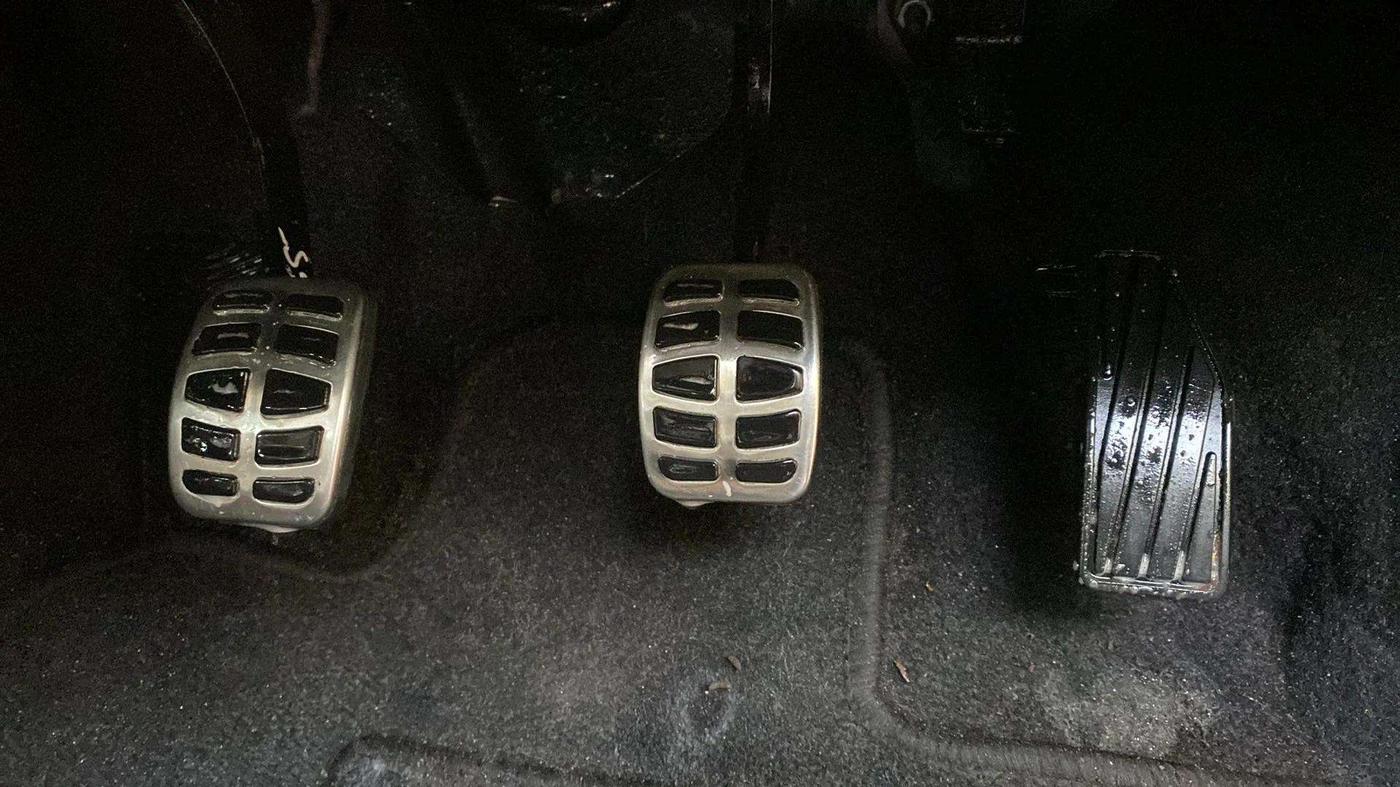 2017 Maruti Baleno ALPHA PETROL 1.2, Petrol, Manual, 26,051 km, Pedals
