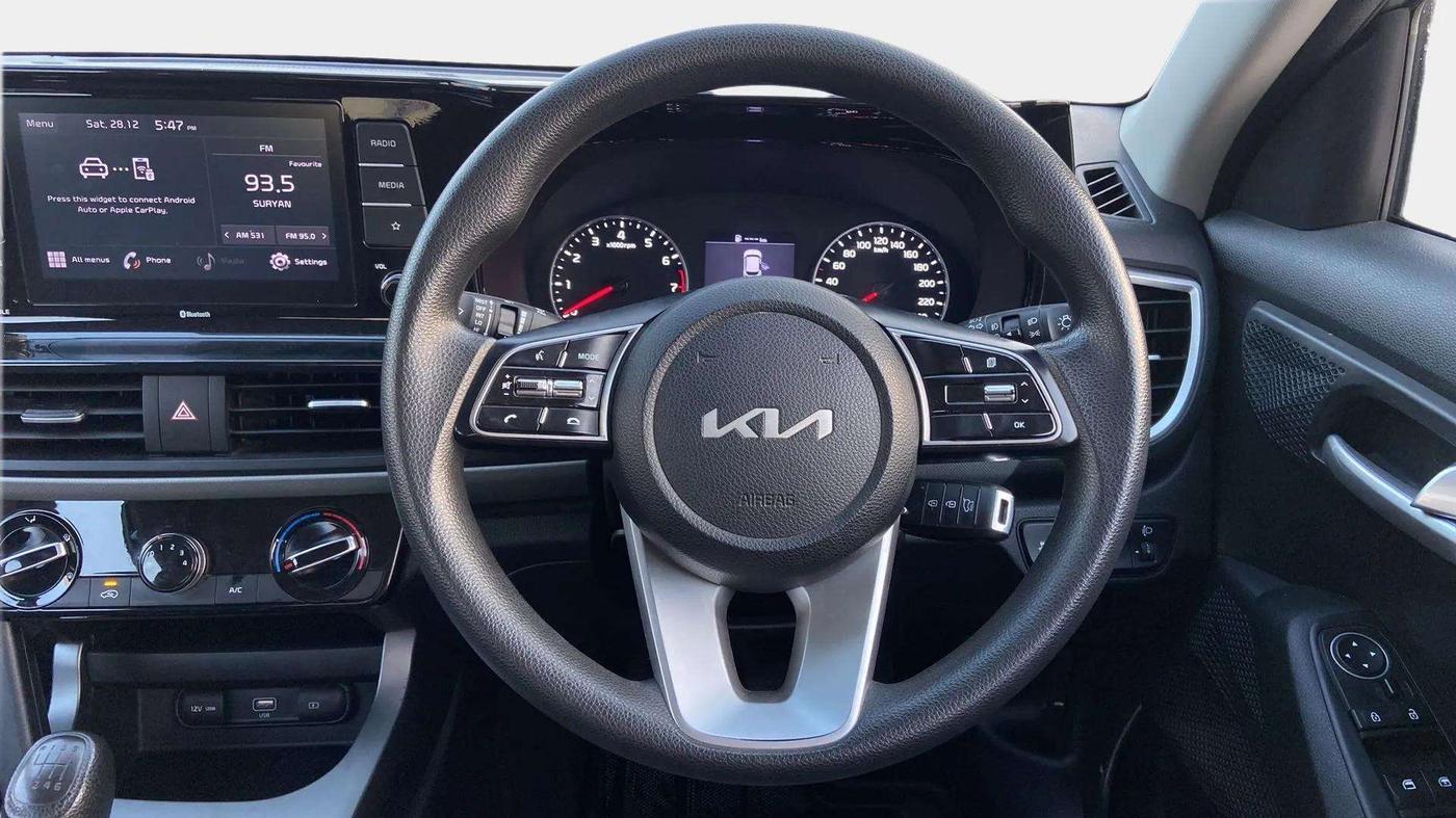 2022 KIA SELTOS HTK 1.5 PETROL, Petrol, Manual, 29,208 km, Steering Wheel Close Up