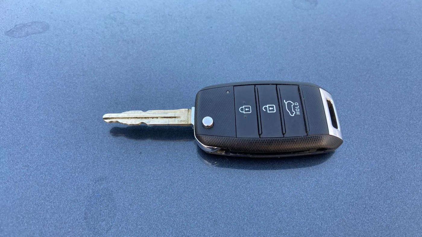 2022 KIA SELTOS HTK 1.5 PETROL, Petrol, Manual, 29,208 km, Key Close Up