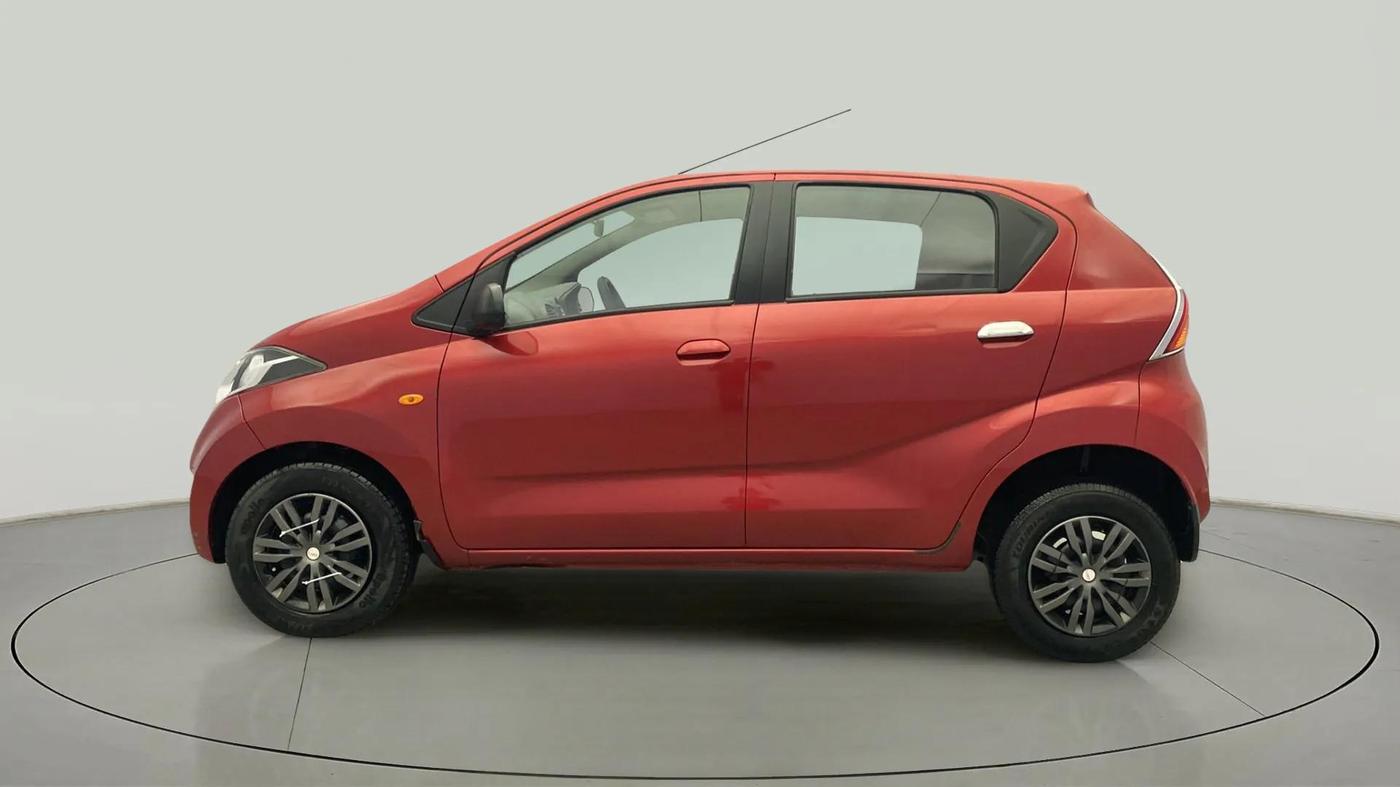 2016 Datsun Redi Go T (O), Petrol, Manual, 60,397 km, Left Side