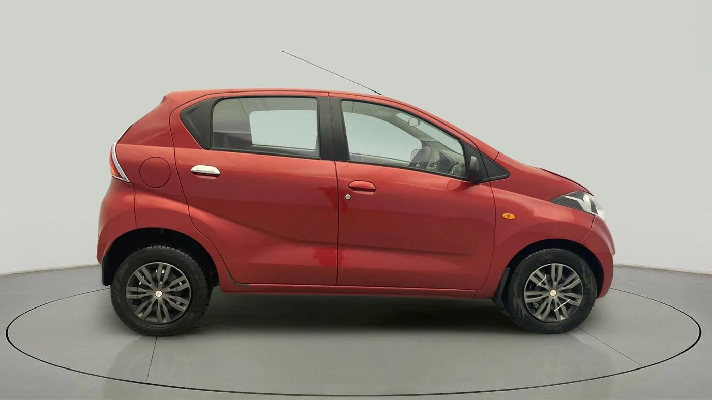 2016 Datsun Redi Go T (O), Petrol, Manual, 60,397 km, Right Side View
