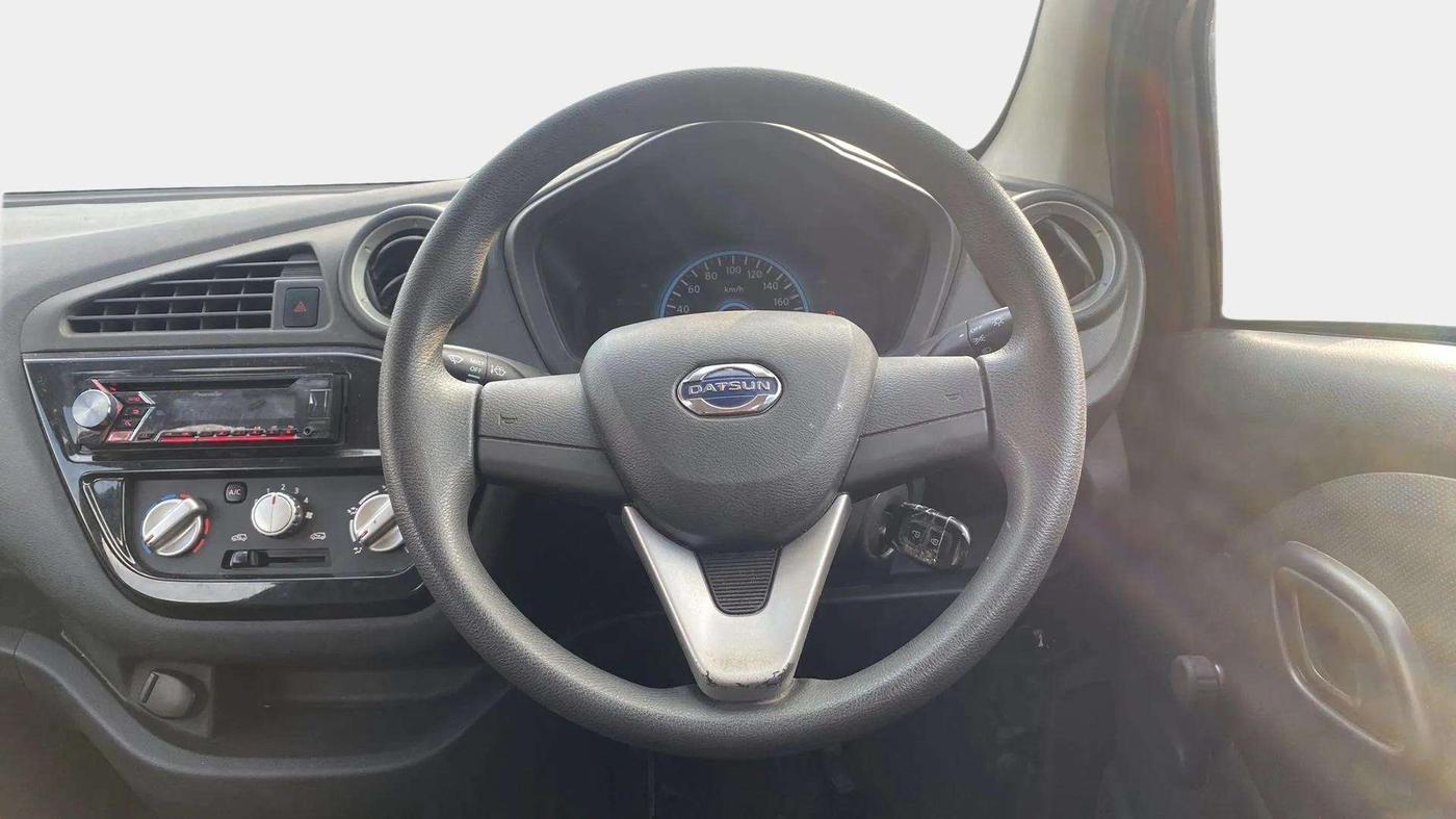 2017 Datsun Redi Go T, Petrol, Manual, 31,319 km, Steering Wheel Close Up