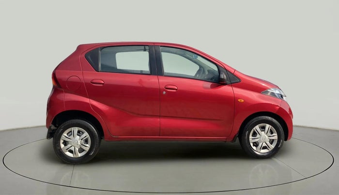 2017 Datsun Redi Go T, Petrol, Manual, 31,319 km, Right Side