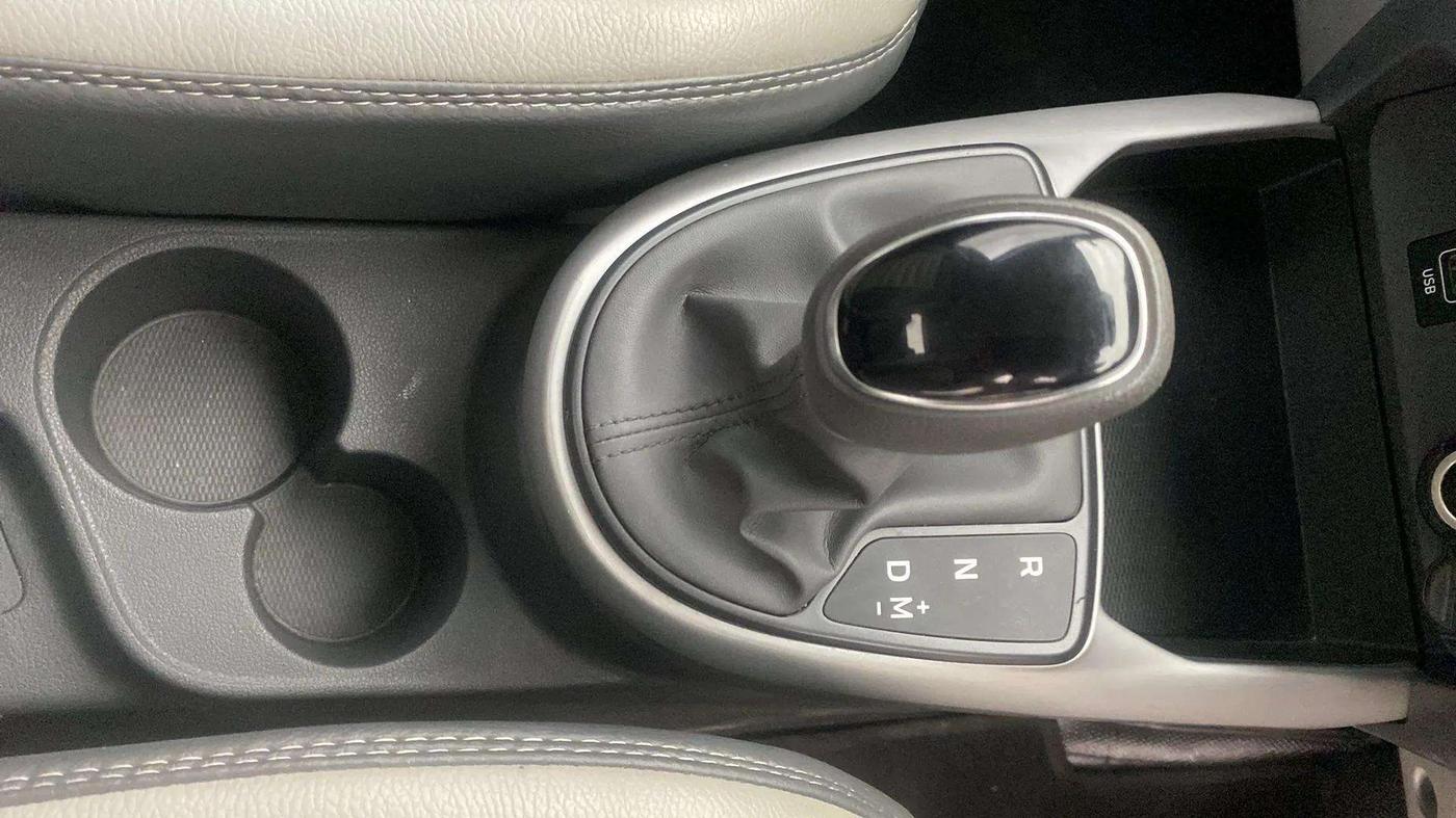 2021 Hyundai GRAND I10 NIOS MAGNA AMT 1.2 KAPPA VTVT, Petrol, Automatic, 29,371 km, Gear Lever