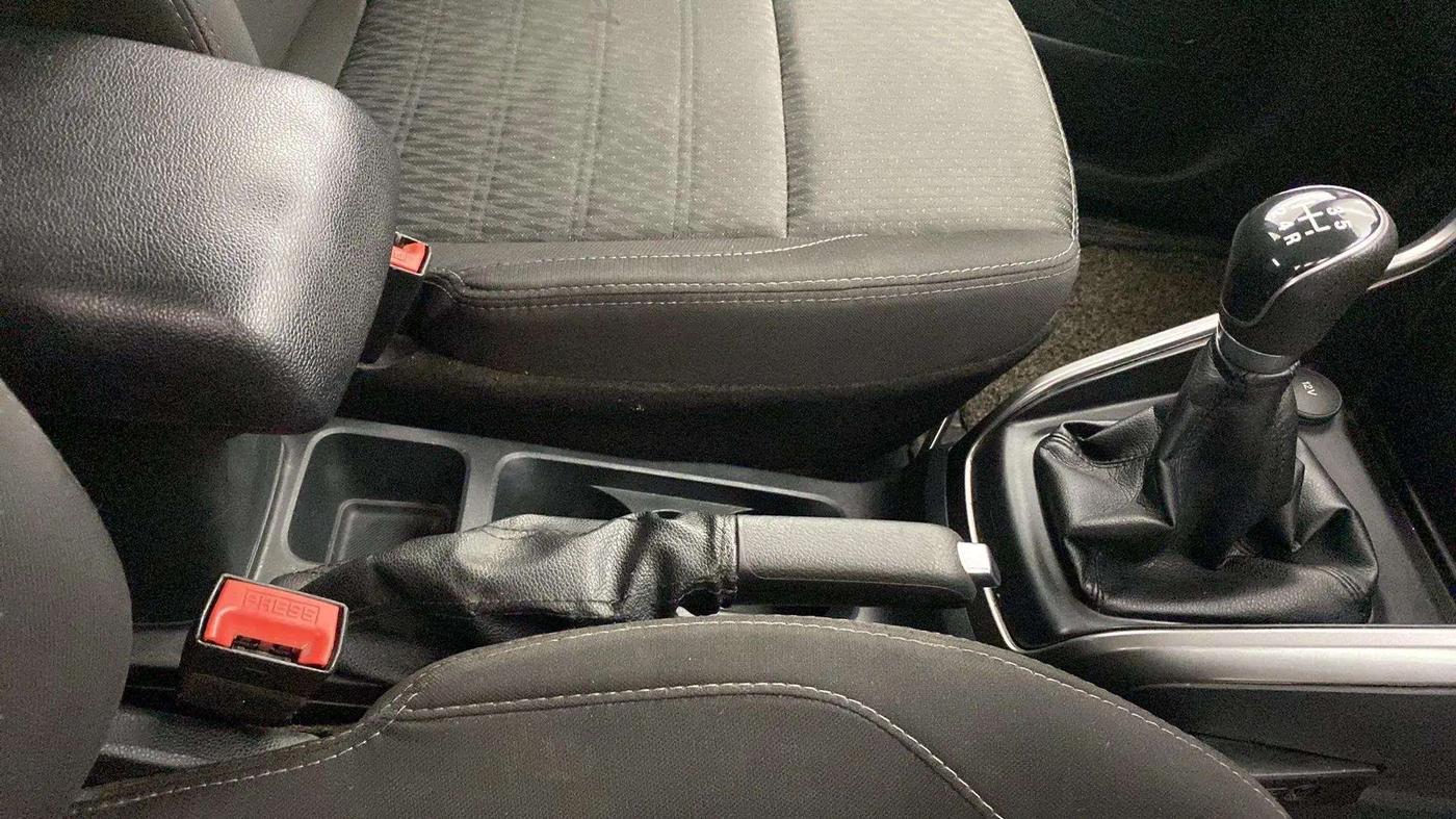 2019 Ford Ecosport TITANIUM 1.5L PETROL, Petrol, Manual, 54,816 km, Gear Lever
